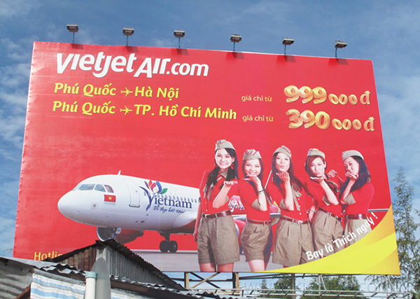 Biển quảng cáo vé máy bay giúp tăng cường nhận thức thương hiệu: