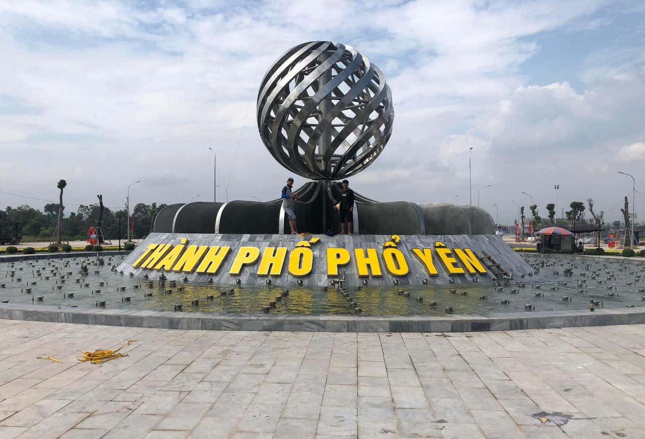 Trang trí bùng binh