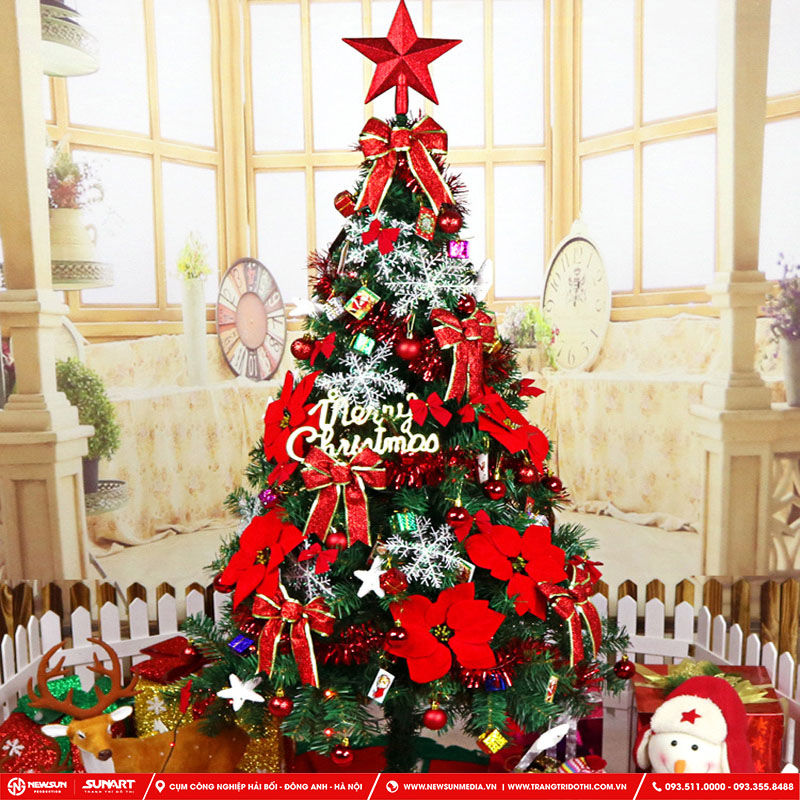 Ý tưởng trang trí cây thông Giáng Sinh trong nhà đơn giản